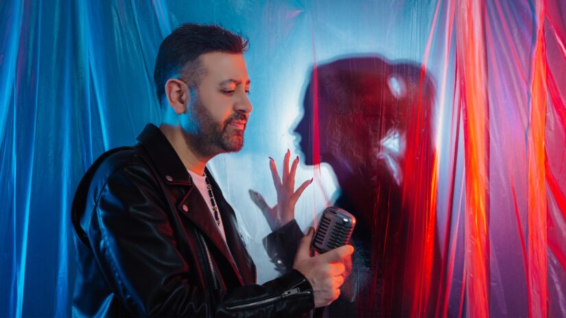 MURAT BALKAN: ŞARKIMDA POPÜLER KÜLTÜRE RUHUMU KATTIM